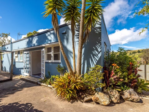 10 Te Makiri Road, Onetangi, Waiheke Island