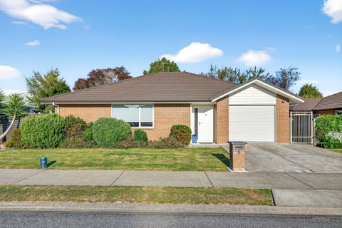5 Tarata Grove, Lansdowne, Masterton
