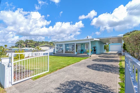 4 Kent Terrace, Foxton Beach, Foxton