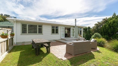 15 Chester Road, Tawa, Wellington