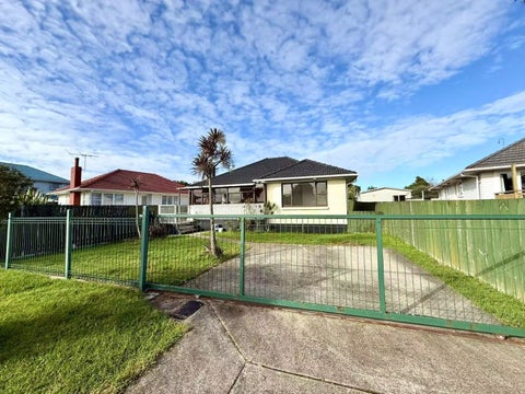 6 Durham Street, Te Atatu Peninsula, Auckland