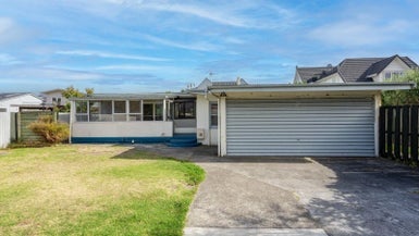 155 Manly Street, Paraparaumu Beach, Paraparaumu