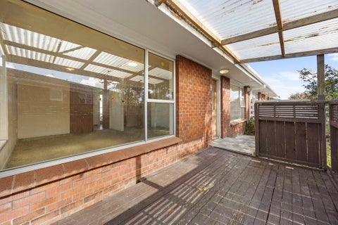 2/6 Roseburn Place, Pakuranga, Auckland