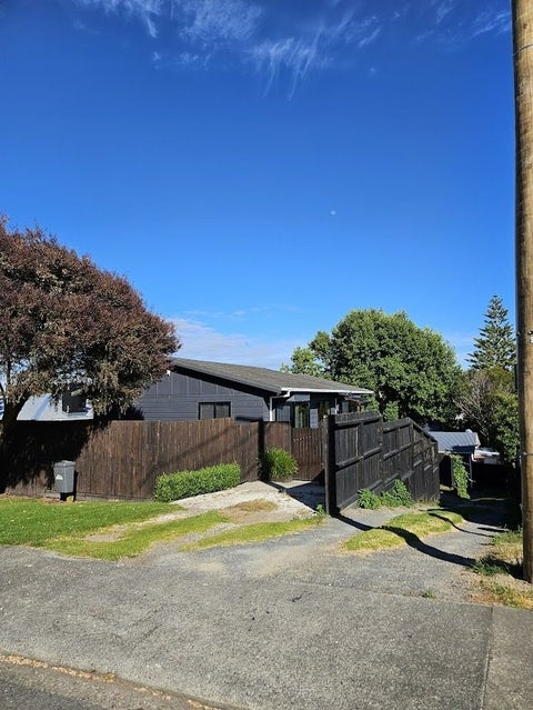 19A Aorangi Road, Paraparaumu, Paraparaumu
