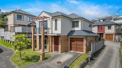 4 Lavender Garden Lane, Oteha, Auckland
