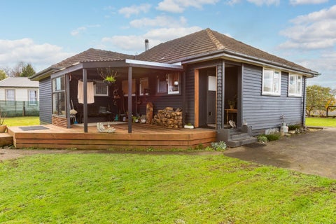 10 Christian Street, Dannevirke