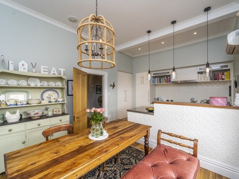 27 Rhodes Street, Carterton