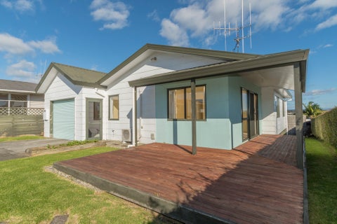 17B Stirling Grove, Greerton, Tauranga