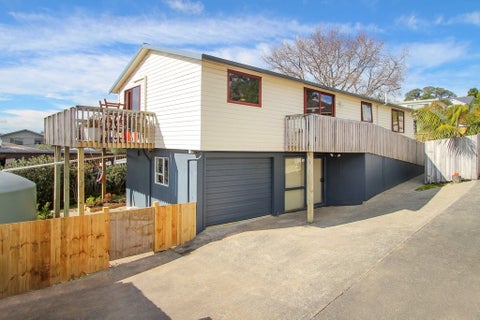 16A Brightside Road, Stanmore Bay, Whangaparaoa