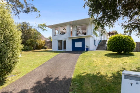7 Tudward Glade, Hillcrest, Auckland