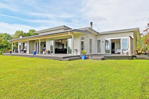 10 Lakeside Terrace, Westport, Westport