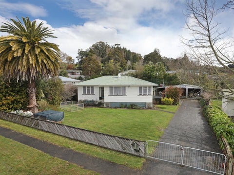 34 Milne Street, Hunterville