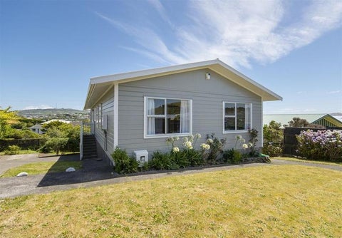 75 Baylands Drive, Newlands, Wellington