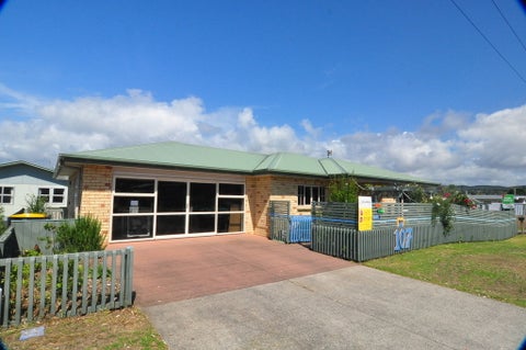 107 Leander Road, Whangamata