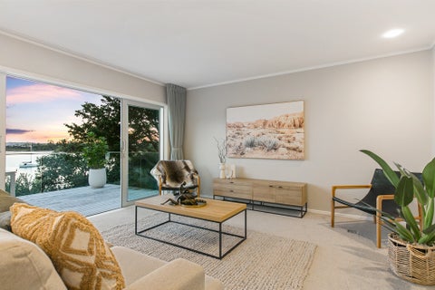 114 Aeroview Drive, Beach Haven, Auckland
