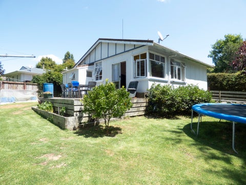 12 Hamua Place, Waitara, Waitara