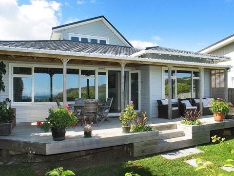 18 Park Avenue, Titahi Bay, Porirua