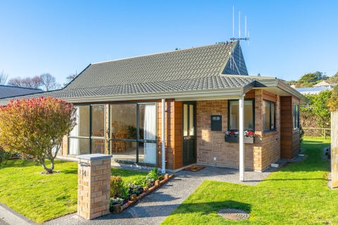 14/42 Main Road, Tawa, Wellington