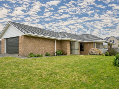 16A Major Durie Place, Waikanae Beach, Waikanae