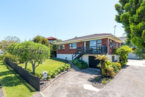 13A Himalaya Crescent, Lynfield, Auckland
