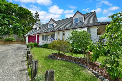 7 Amberly Rise, Helensville, Helensville
