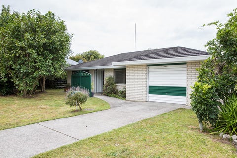 33 Pooles Road, Greerton, Tauranga