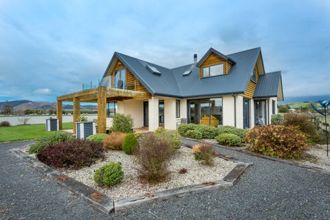 58 North Branch Road, Milton