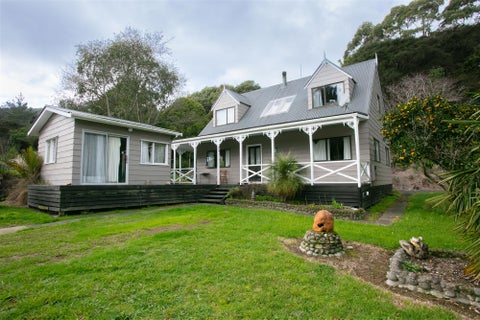 761 Driving Creek Road, Coromandel, Coromandel