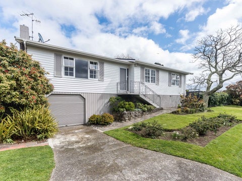 40 Moana Road, Paraparaumu