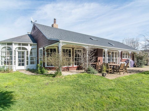 16A Wedgewood Grove, Raumati Beach, Paraparaumu