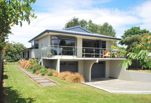 60 Matai Street, Te Anau, Te Anau