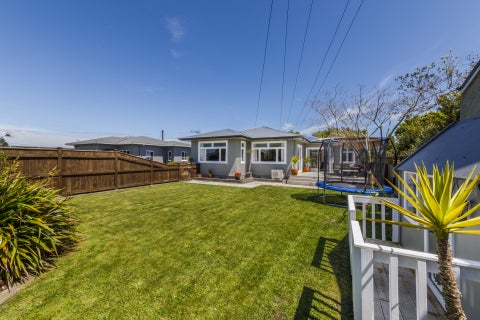 4 Lyon Street, Marton
