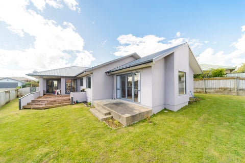 22 Logan Way, Kelvin Grove, Palmerston North