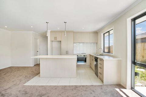 31 Gum Spear Road, Takanini, Auckland