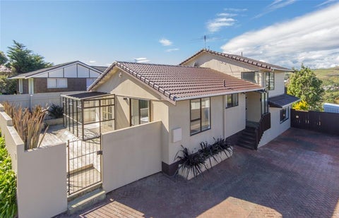 39 Cambrian Street, Churton Park, Wellington