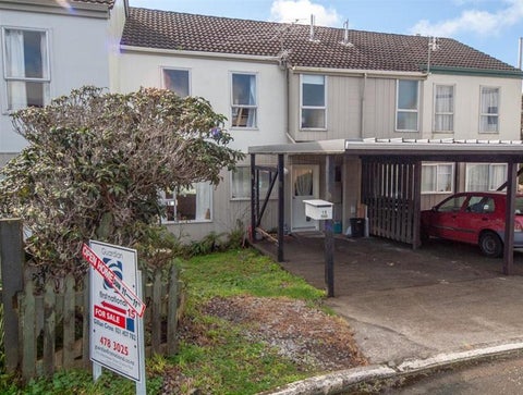 15 Hollydale Grove, Churton Park, Wellington