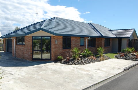 6 Johnstone Drive, Fitzherbert, Palmerston North