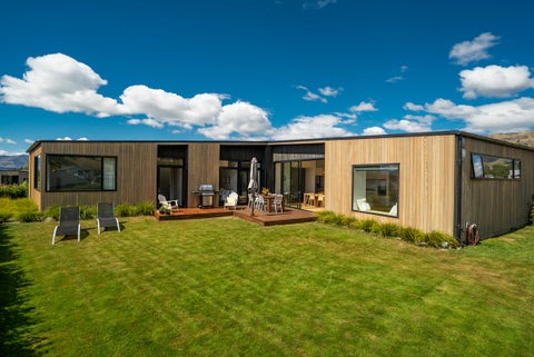 38 Stackbrae Avenue, Wanaka