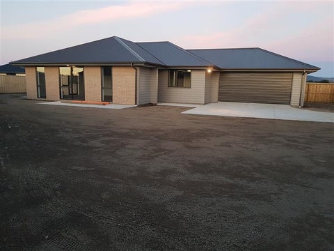 9 Bonecrusher Street, Lincoln, Lincoln