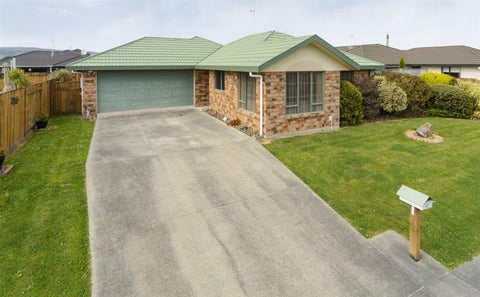 63 Meridian Grove, Kelvin Grove, Palmerston North