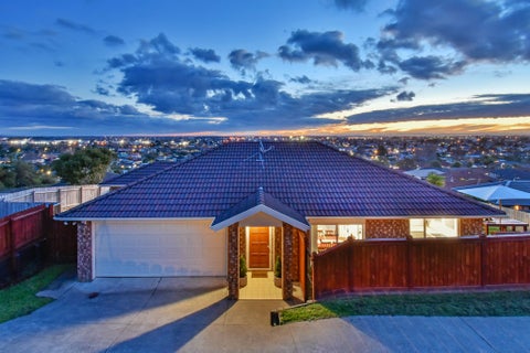 27 Keri Vista Rise, Papakura, Papakura