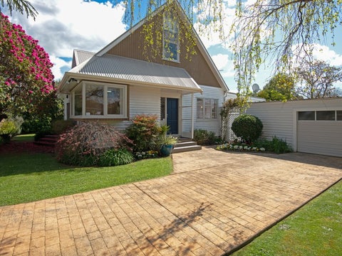 37 Park Road, West End, Palmerston North