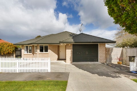 2A Belfast Place, Roslyn, Palmerston North