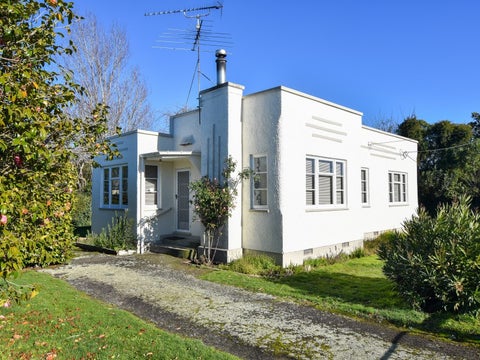 1 Rhodes Street, Carterton