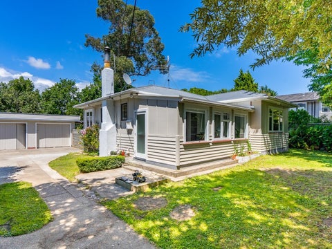 18 Puriri Road, Waikanae