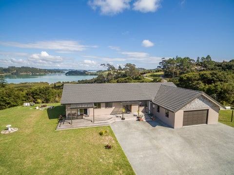6 Tikitiki Lane, Russell, Russell