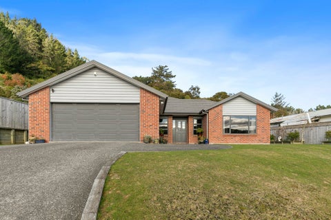 46 Nelson Crescent, Wainuiomata, Lower Hutt