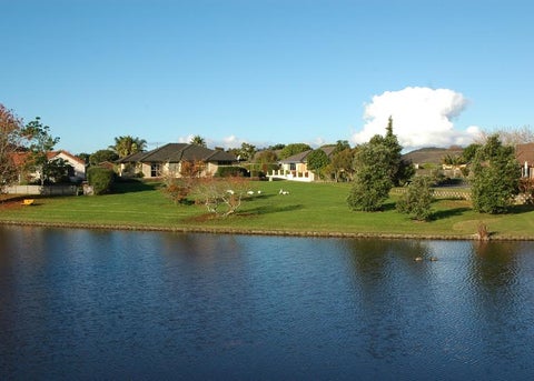 8 Waterview Place, Haruru, Haruru