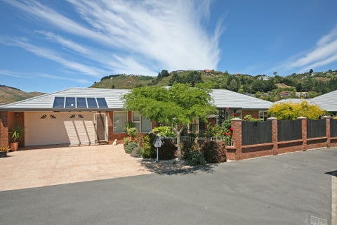 9 Herbs Place, Cashmere, Christchurch