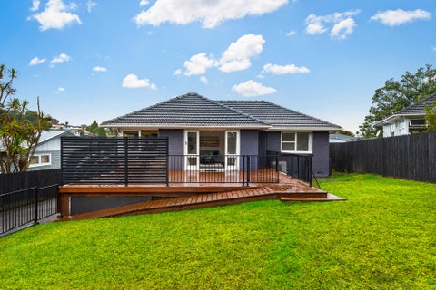 5 Judith Place, Titirangi, Auckland